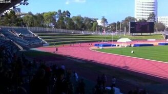 Обогнал в последнюю секунду - смотреть видео (0:23)