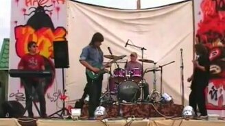 Худший гитарист - смотреть видео (1:12)