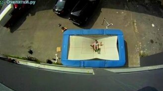 Батут и стена - трюки - смотреть видео (3:00)