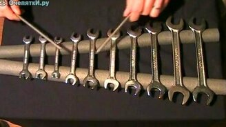 Металлофон из рожковых ключей - смотреть видео (0:25)