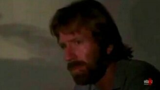 Чак Норрис против Гангнам Стайл - смотреть видео (0:41)