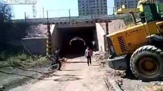 Нагрузил по самое не балуй - смотреть видео (0:33)