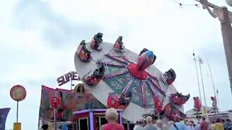 Испортил праздник на аттракционе - смотреть видео (0:11)