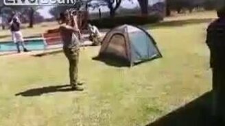 Испугали палатку - смотреть видео (1:01)