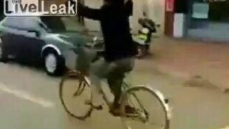 Суровая китайская логистика - смотреть видео (0:30)