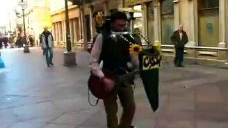 Сумасбродный музыкант - смотреть видео (2:30)