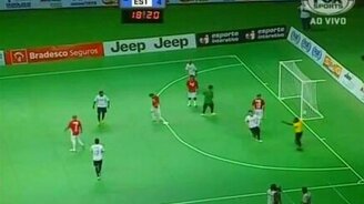 Невероятно красивый гол - смотреть видео (0:49)