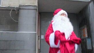 Новогодний флешмоб - смотреть видео (1:52)