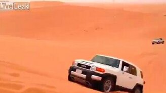 Переворот в пустыне - смотреть видео (0:12)
