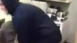 Однажды в мебельном магазине - смотреть видео (0:24)