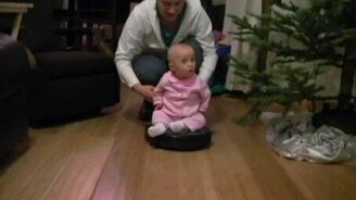 Непонятный для малыша гаджет - смотреть видео (1:10)