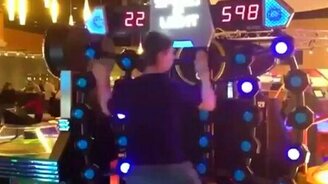 Профессиональный кнопкодав - смотреть видео (1:08)