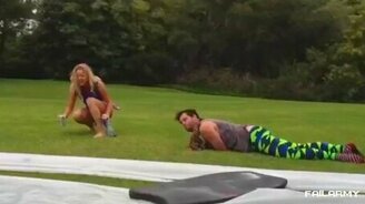 Неудачи в падениях - смотреть видео (3:17)