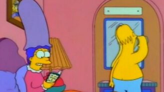 Гомер перед зеркалом - смотреть видео (0:10)