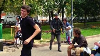 Рободиско от бомжа - смотреть видео (2:06)