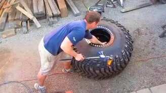 Опасный шиномонтаж - смотреть видео (1:10)