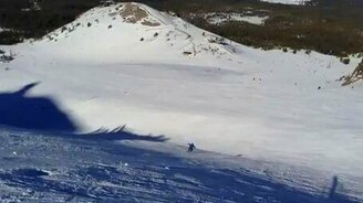 Любительский прыжок лыжника - смотреть видео (0:25)