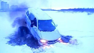 Плавает, но не выплывает - смотреть видео (1:12)