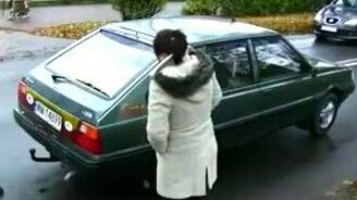 Необычная авария - смотреть видео (0:27)