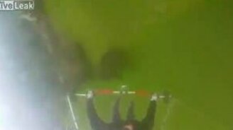 Приземлился на дельтаплане - смотреть видео (0:40)