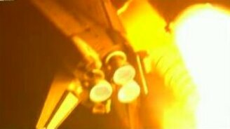 Запуск в ночи космического корабля - смотреть видео (2:39)