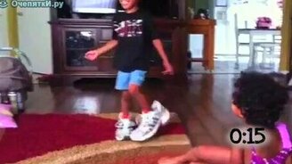 Когда обувь не по размеру - смотреть видео (1:02)