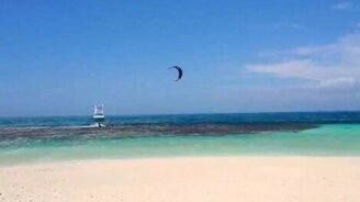 Прыжок через остров - смотреть видео (0:31)