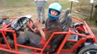 Машина-самоделка - смотреть видео (2:05)