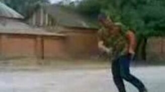 Дрифт ногами - смотреть видео (0:19)