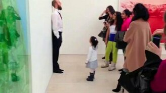 Живые экспонаты-оригиналы - смотреть видео (2:02)