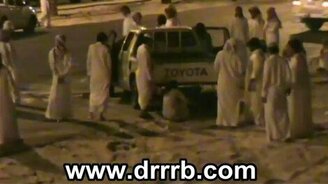 Переворот на машине по-арабски - смотреть видео (0:16)