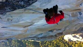 Спуск по отвесной скале - смотреть видео (1:11)