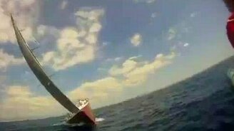 Эффектный манёвр на яхте - смотреть видео (0:21)