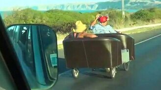 Необычное транспортное средство - смотреть видео (0:44)