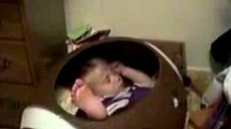 Уснувшие дети - смотреть видео (1:13)