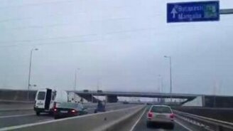 По трассе на лошадях - смотреть видео (0:17)