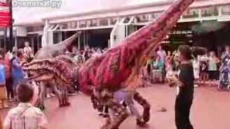 Настоящие динозавры - смотреть видео (2:06)