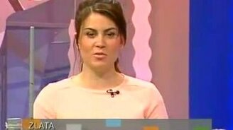 Ведущая в обмороке - смотреть видео (0:21)