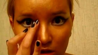 Я научу вас наносить макияж - смотреть видео (9:53)