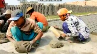 Кирпичный завод в Бангладеше - смотреть видео (2:27)