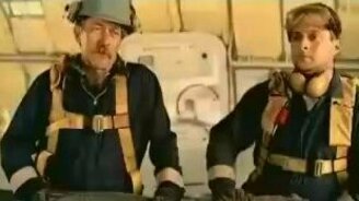 Программисты строят самолёт - смотреть видео (1:01)