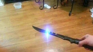 Меч и шокер в одном орудии - смотреть видео (1:10)