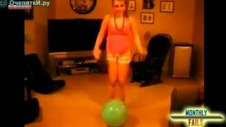 Подборка прикольных курьёзов - смотреть видео (6:31)