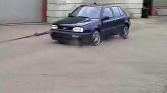 Вырвали мотор из машины - смотреть видео (0:35)