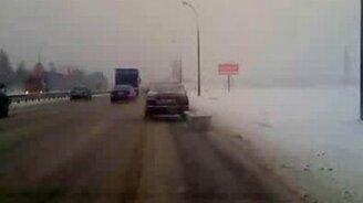 Перевозка ванной на седане - смотреть видео (0:14)