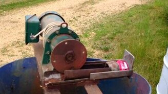 Самодельный баночный пресс - смотреть видео (1:05)