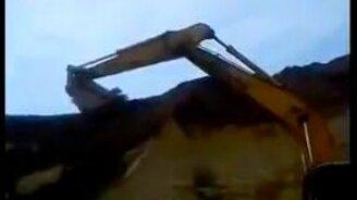 Экскаватор - русская карусель - смотреть видео (0:36)