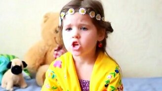 Экспрессивно прочла стихотворение - смотреть видео (3:33)