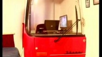 Вторая жизнь Икаруса - смотреть видео (0:22)