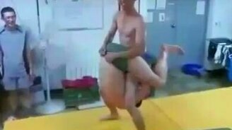 Вечный азиатский двигатель - смотреть видео (0:18)